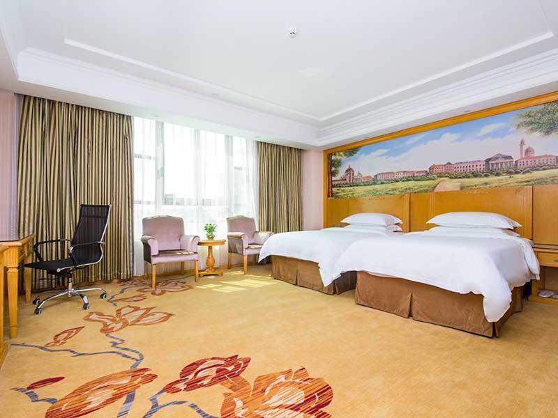 Vienna Classic Hotel Ganzhou Meilin Екстериор снимка